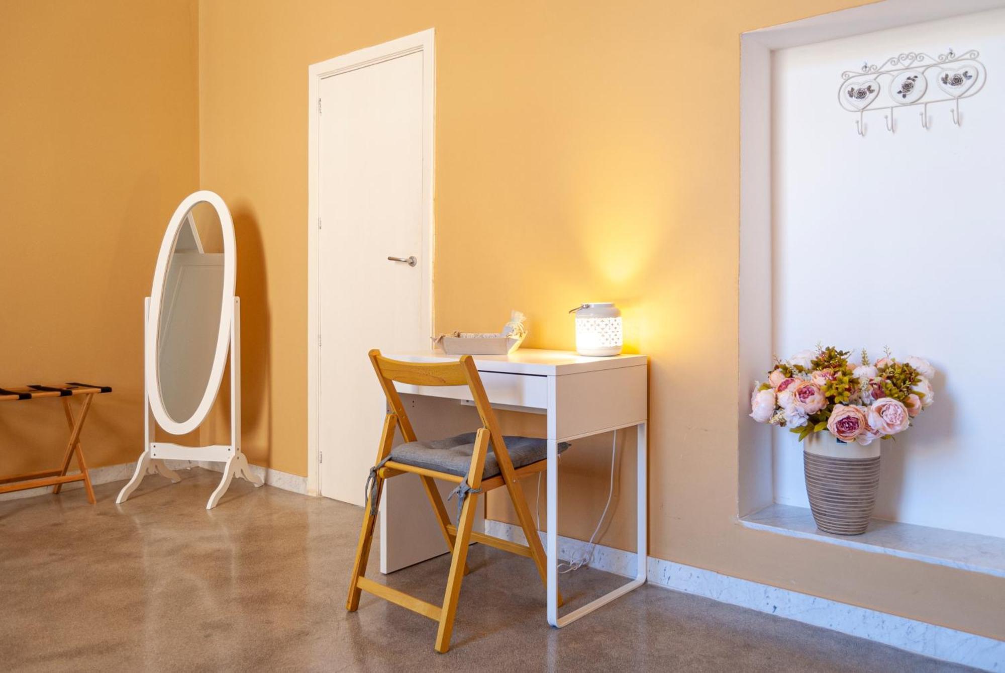 ليتشي La Pigna Bianca Suites المظهر الخارجي الصورة